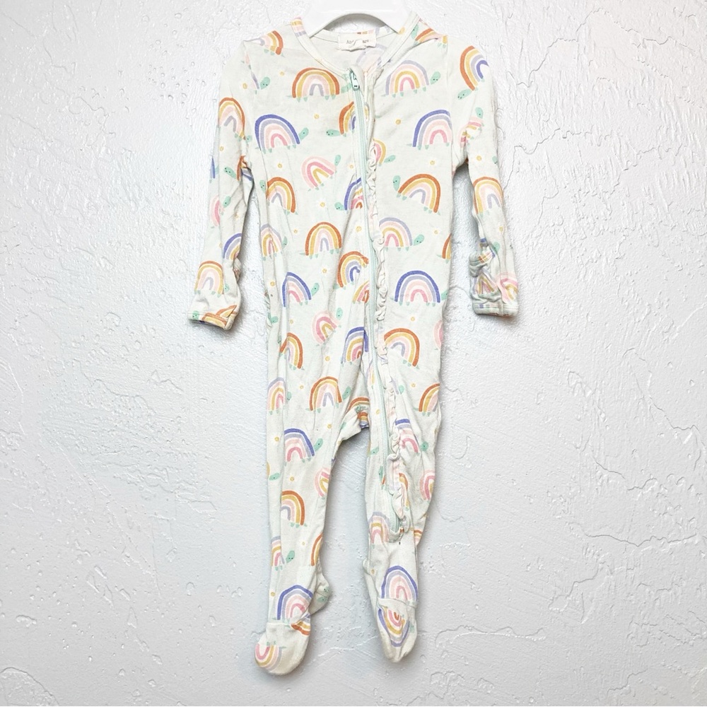 Angel Dear Rainbow 2 Way Zipper Ruffle Footie size 3-6 months